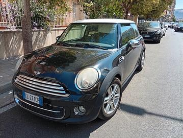 Mini Cooper 1600 