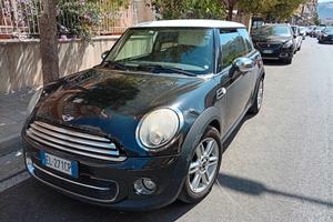 Mini Cooper 1600 