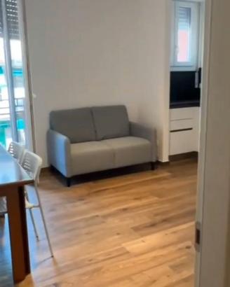 Divano 2 posti ikea