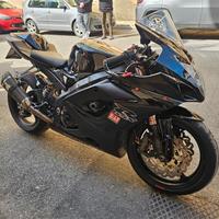 Suzuki GSX R 1000 GSX1000R GSXR1000 GSXR