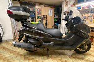 Yamaha Majesty 400 Leggi tutto bene