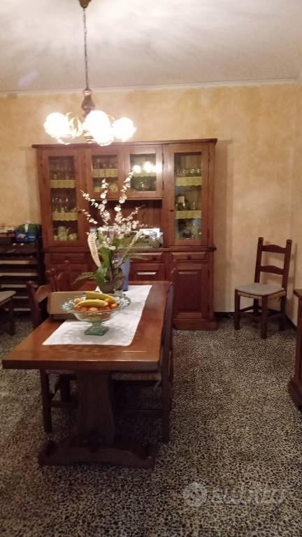 Rustico / Casale di 281 m² con più di 5 locali e b - Vista 2