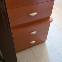 Guardaroba armadio 4 ante e 2 comodini