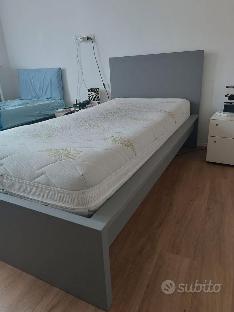 Letto Ikea Malm, con rete a doghe e materasso Arredamento e