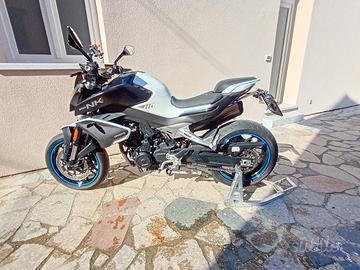 CF moto nk 800