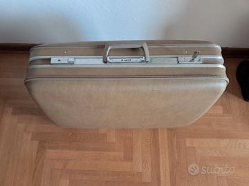 Valigia anni 60 da viaggio in aereo da collezione