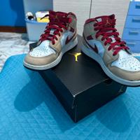 Jordan 1 gialle e rosse