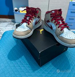 Jordan 1 gialle e rosse