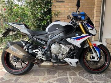 BMW S 1000 R perfetta