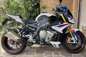 BMW S 1000 R perfetta