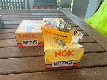 NGK BP7HS 10 Candele Originali