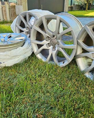 CERCHI LEGA 18" AUDI (montano anche Seat-Skoda)