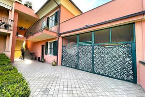 4 LOCALI A CHERASCO