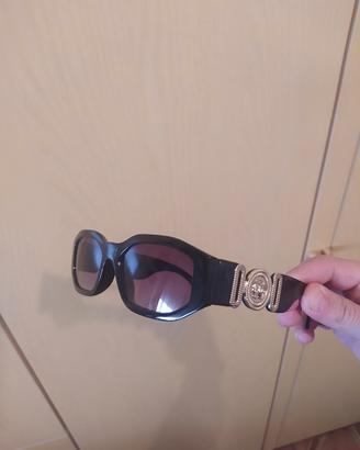 occhiali da sole biggie Versace