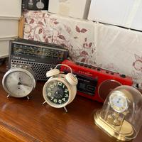Radio e sveglie vintage