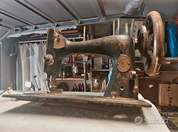 Macchina da cucire CLEMENS MULLER