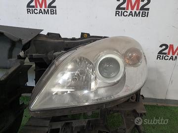 FANALE ANTERIORE SX MERCEDES Classe B W245 1Â° Ser