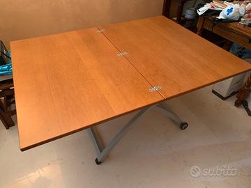 Tavolino altezza variabile
