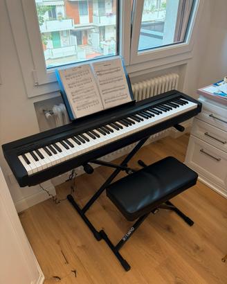 Pianola YAMAHA P-45