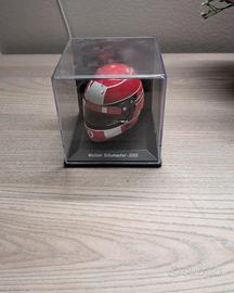 Modellino Casco Michael Schumacher scala 1/5
