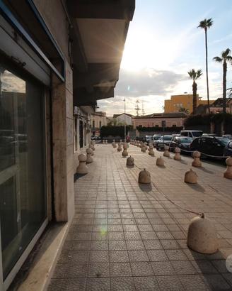 Bottega 25 mq pressi Via Duca degli Abruzzi