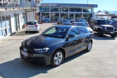 AUDI - A1 Sportback - A1 allstreet 25 TFSI