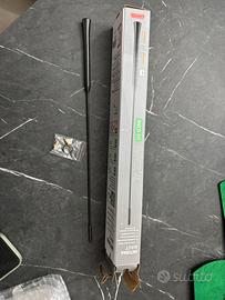 Antenna universale per auto