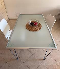 Tavolo IKEA Vika