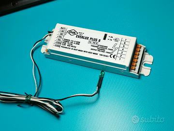 Reattore funzione lampada emergenza