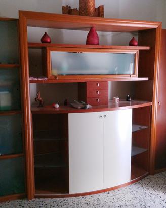 Parete attrezzata