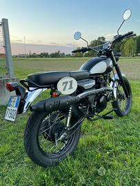 Mash 125 scrambler