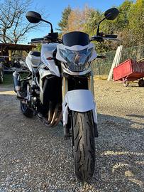 Suzuki GSR 750 - 2011