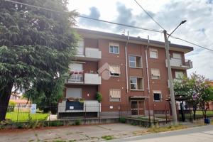 3 LOCALI A LONATE POZZOLO