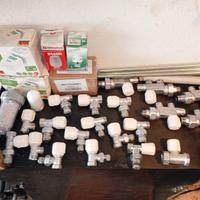 Lotto Materiale Termoidraulico - 20 Testine FAR + 