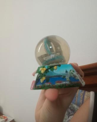 Palla di vetro di Limone sul Garda