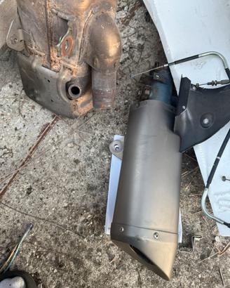 Scarico originale Yamaha r6