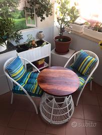 Tavolo con due poltrone da giardino Coincasa