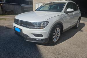 Volkswagen Tiguan 2.0 TDI SCR Business BlueMotion 