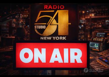 Insegna radio on-air