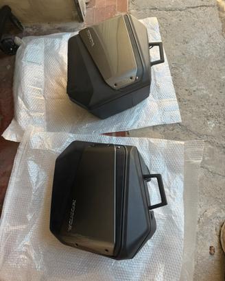 Valigie originali Honda Forza 750 nuove