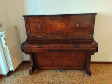 Pianoforte verticale
