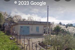 Casa di campagna in località TRAVERSA