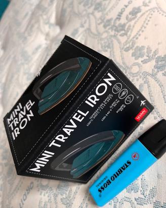 Mini ferro da stiro da viaggio NUOVO marca Legami