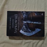 libro the witcher il tempo della guerra