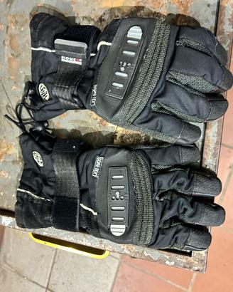 guanti da snowboard professionali