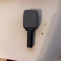 Sennheiser e609
