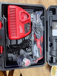 Milwaukee saldatore m12 nuovo