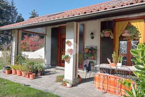 VILLA SINGOLA A GASSINO TORINESE