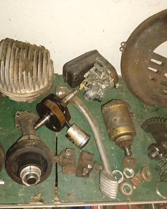 pezzi motore vespa 50 sciolti o in blocco tutto 