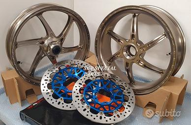 Ducati panigale v2 cerchi oz gass rsa dischi sbk